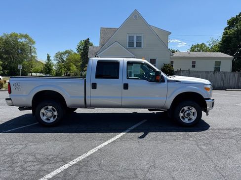 Used 2013 Ford F250 XLT w/ Snow Plow Prep Pkg AWD/4WD image 2
