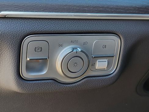 Used 2025 Mercedes-Benz GLE 350 4MATIC image 20