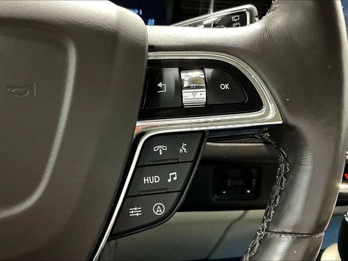 Used 2023 Lincoln Navigator Black Label image 25
