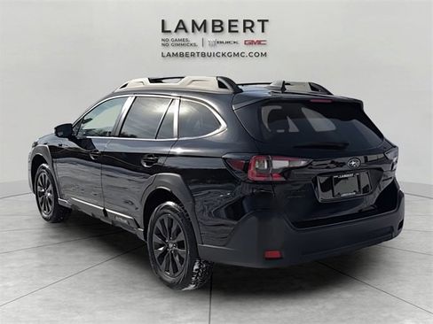 Used 2023 Subaru Outback Onyx Edition image 8