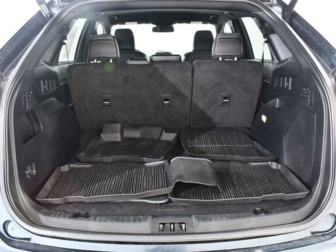 Used 2022 Ford Edge ST image 20