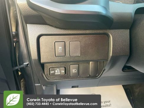 Used 2021 Toyota Tacoma SR5 image 20