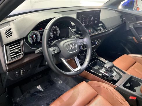 Used 2023 Audi Q5 e Premium Plus w/ Premium Plus Package image 15