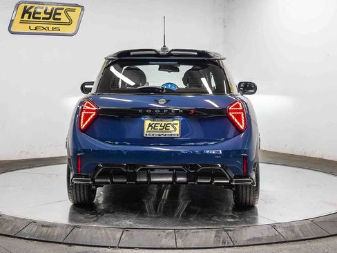 Used 2026 MINI Cooper S FWD image 3