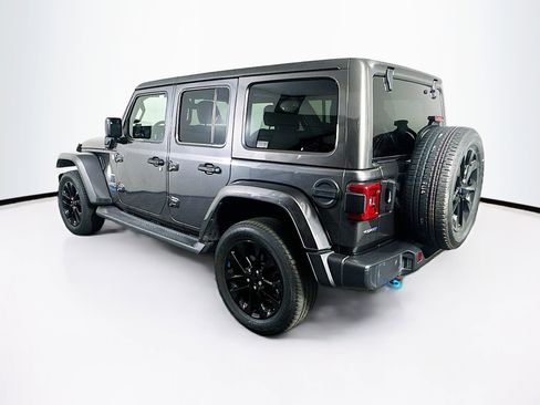 Used 2022 Jeep Wrangler Sahara w/ Cold Weather Group image 5