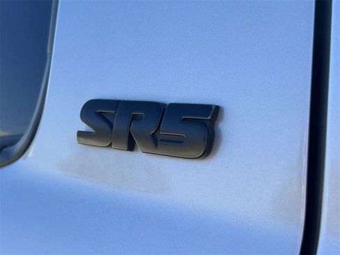 Used 2019 Toyota Tundra SR5 image 15