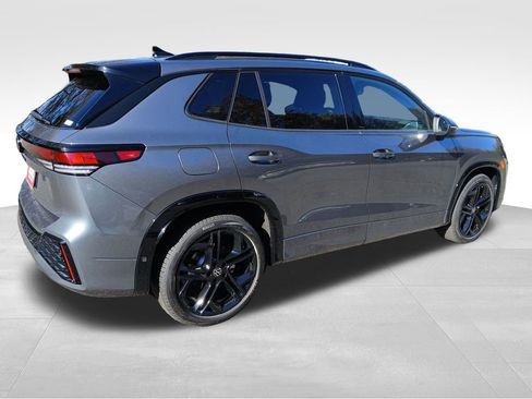 New 2026 Volkswagen Tiguan SE R-Line FWD image 5