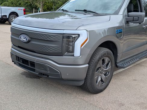 Certified 2024 Ford F150 Lightning Flash AWD/4WD image 10