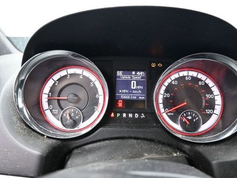 Used 2018 Dodge Grand Caravan GT image 18