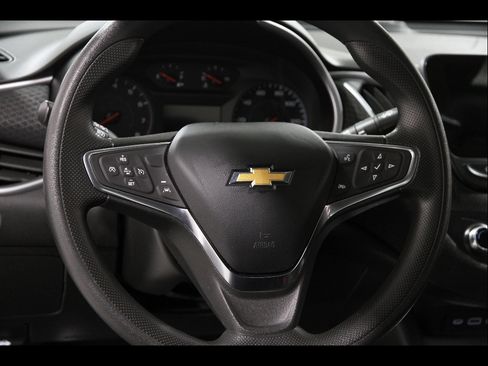Used 2023 Chevrolet Malibu LT FWD image 7