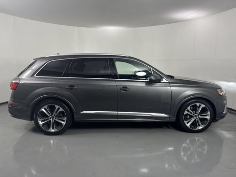 Used 2023 Audi Q7 3.0T Prestige w/ Prestige Package AWD/4WD image 38