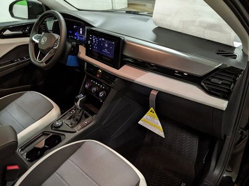 New 2026 Volkswagen Taos S AWD/4WD image 20