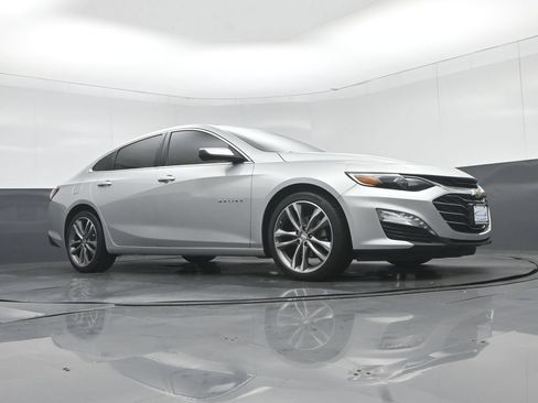 Used 2022 Chevrolet Malibu LT FWD image 50