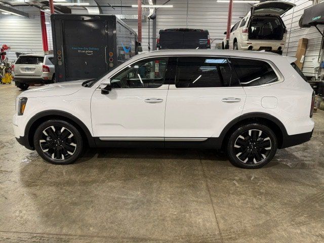 Used 2025 Kia Telluride SX AWD/4WD image 29