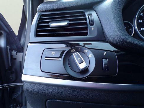 Used 2017 BMW X3 xDrive28i image 22