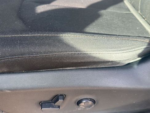 Used 2018 Chrysler Pacifica Touring Plus w/ Tire & Wheel Group image 23