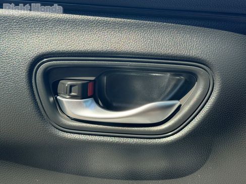 Certified 2025 Honda HR-V LX image 20