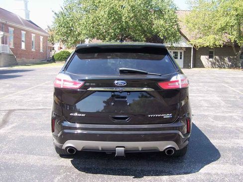 Used 2020 Ford Edge Titanium w/ Equipment Group 301A image 6