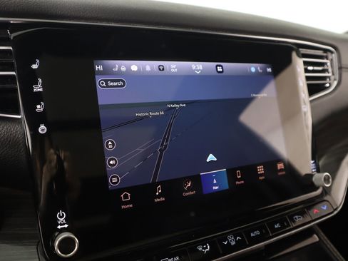 Used 2022 Jeep Wagoneer Series III w/ Premium Group I image 7