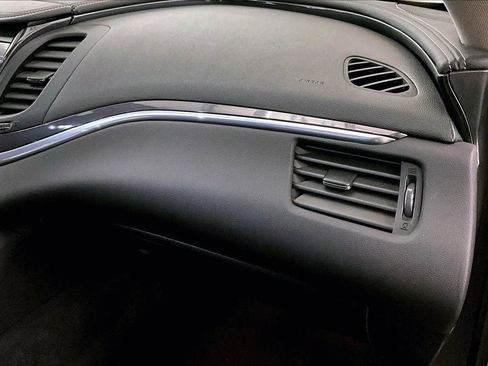 Used 2015 Chevrolet Impala LT image 16