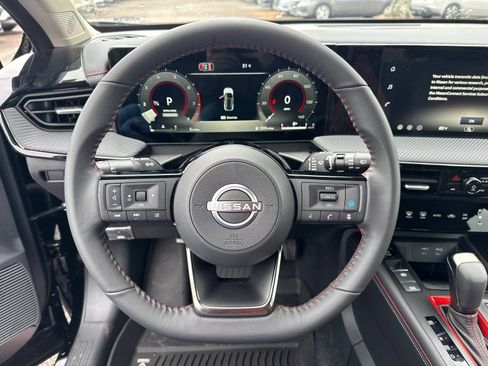 New 2026 Nissan Kicks SR w/ Illumination Package FWD image 22