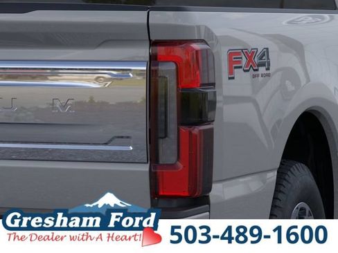 New 2026 Ford F250 Platinum w/ Platinum Plus Package AWD/4WD image 24