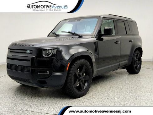 Used 2020 Land Rover Defender 110 SE AWD/4WD image 1