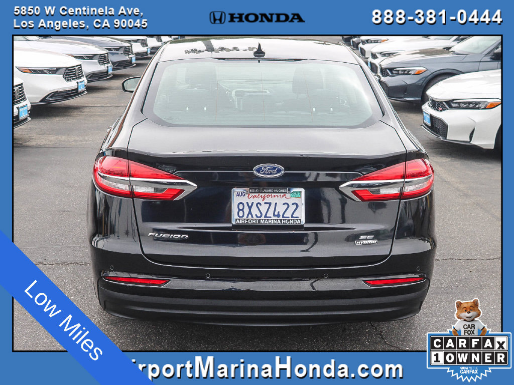 Used 2020 Ford Fusion SE FWD image 9