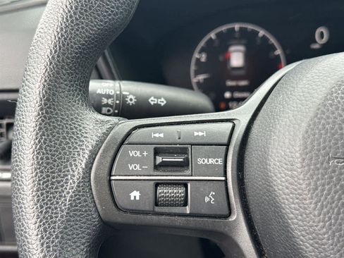 Used 2023 Honda CR-V EX image 18