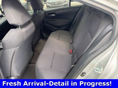Used 2020 Toyota Corolla LE image 12