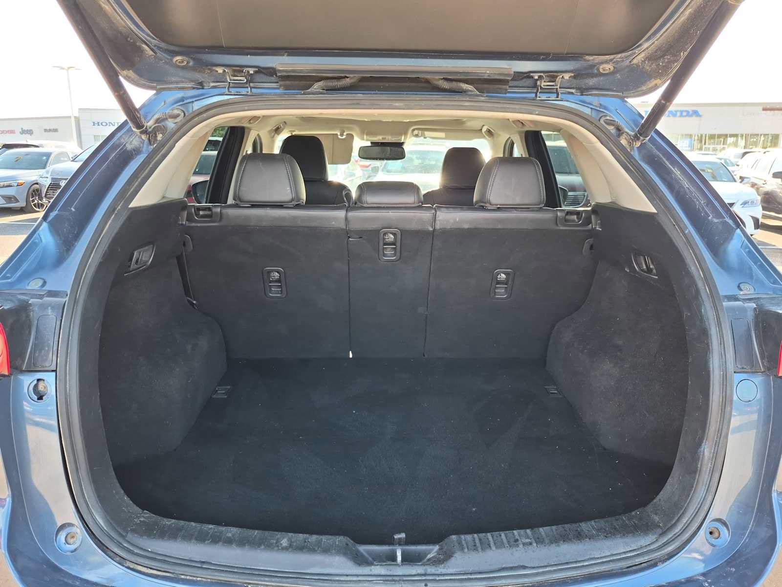 Used 2017 MAZDA CX-5 Touring w/ Preferred Equipment Package AWD/4WD image 30