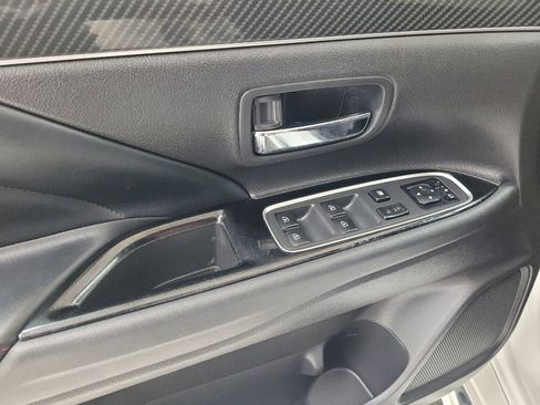Used 2021 Mitsubishi Outlander LE AWD/4WD image 27