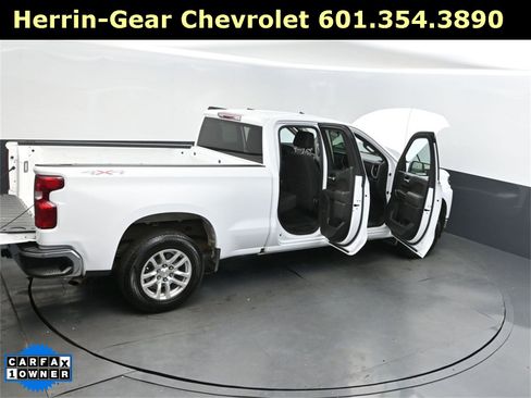 Used 2022 Chevrolet Silverado 1500 LT image 44