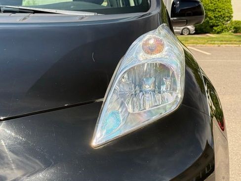 Used 2016 Nissan Leaf SV w/ Premium Package FWD image 14