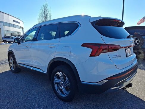 Used 2022 Hyundai Santa Fe SEL image 4