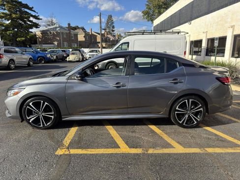 Used 2021 Nissan Sentra SR image 18