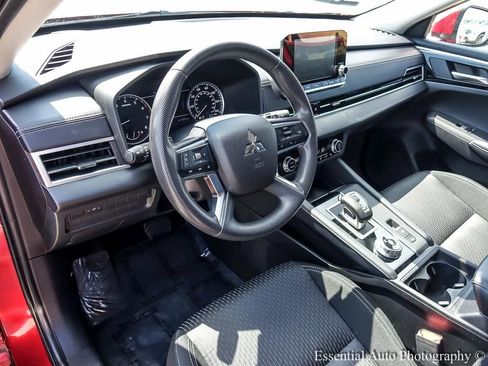 Used 2022 Mitsubishi Outlander ES AWD/4WD image 11