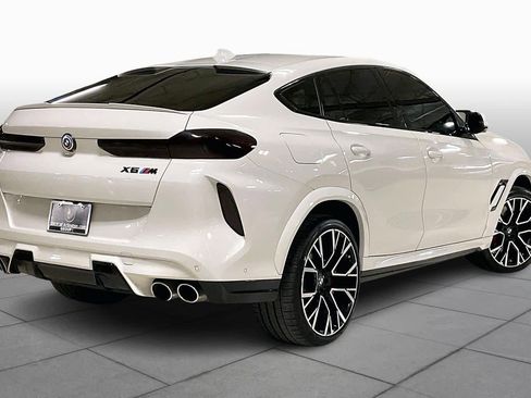 Used 2023 BMW X6 M image 12