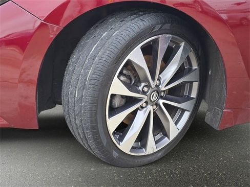 Used 2019 Nissan Maxima Platinum w/ Sport Mat Group image 35