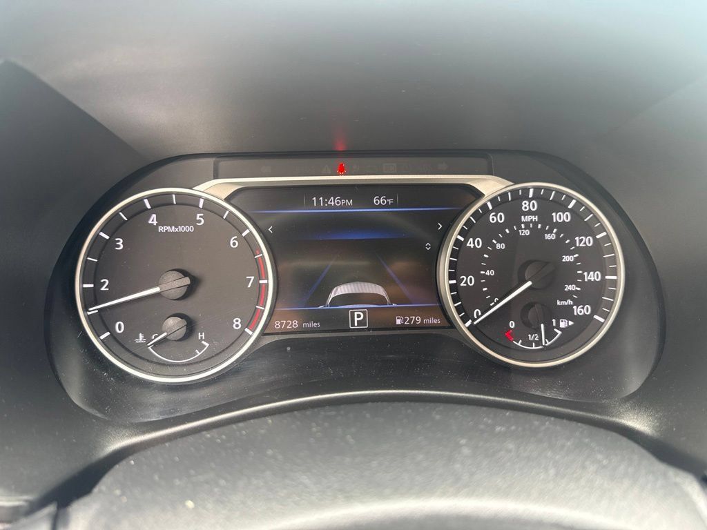 Used 2025 Nissan Sentra SV w/ All-Weather Package FWD image 14