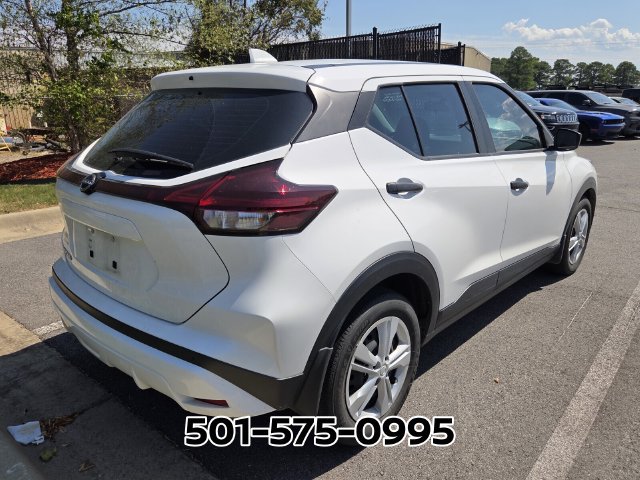 Used 2023 Nissan Kicks S FWD image 5