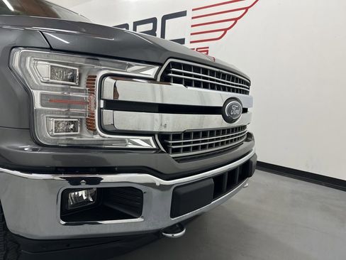 Used 2019 Ford F150 Lariat w/ Equipment Group 502A Luxury AWD/4WD image 2