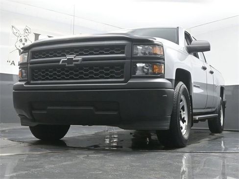 Used 2014 Chevrolet Silverado 1500 W/T w/ Trailering Package image 4