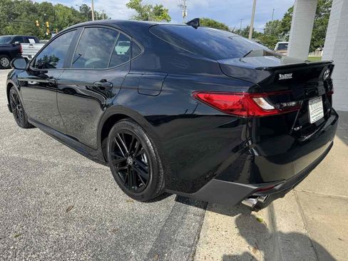 Used 2025 Toyota Camry SE w/ Multimedia Upgrade Package FWD image 9
