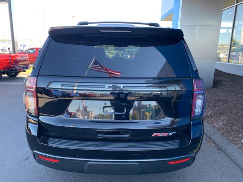 Used 2022 Chevrolet Tahoe RST w/ Luxury Package image 6