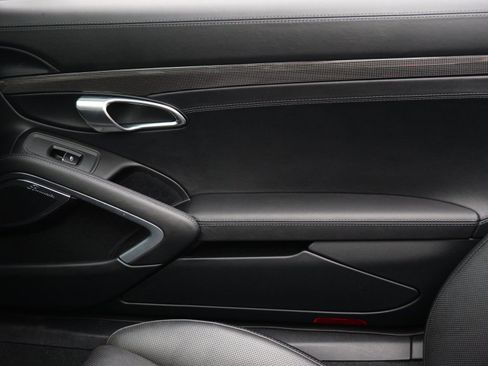 Used 2019 Porsche 911 Targa 4S image 17