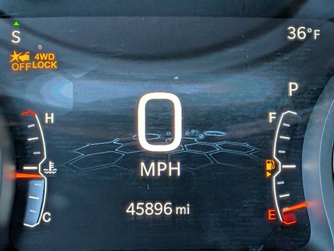 Used 2025 Jeep Compass Limited AWD/4WD image 39
