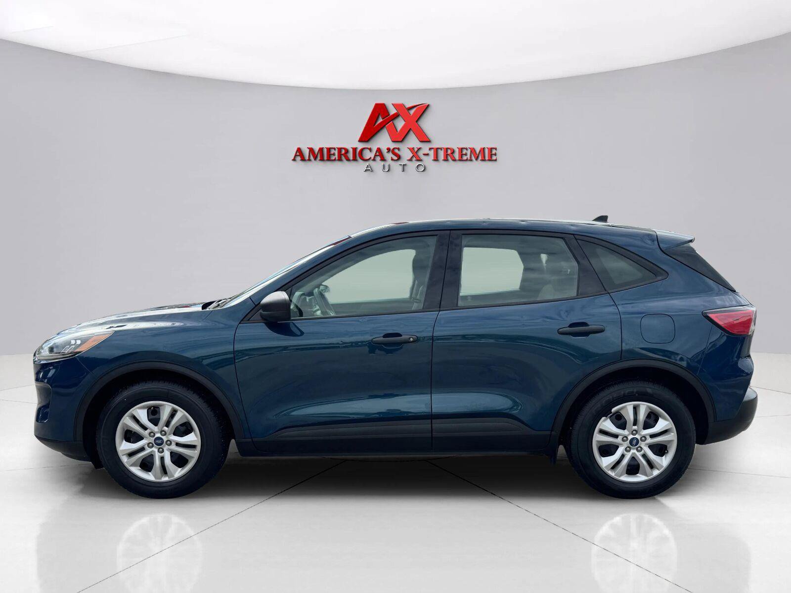 Used 2020 Ford Escape S FWD image 2