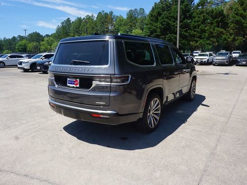 Used 2022 Jeep Grand Wagoneer Series II w/ Convenience Group III AWD/4WD image 23
