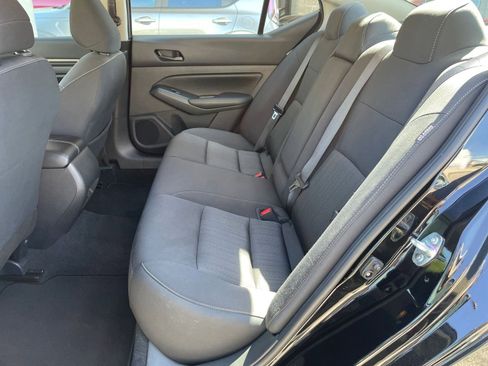 Used 2025 Nissan Altima 2.5 SV image 27